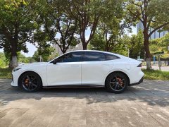 Changan UNI-V 1.5T Premium Version - фото 14