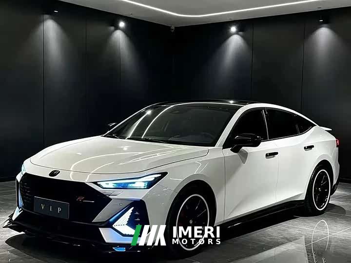Changan UNI-V 1.5T Edition - автомобиль из Китая