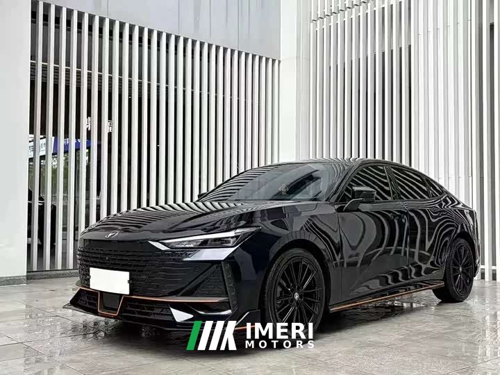 Changan UNI-V 1.5T Edition - автомобиль из Китая