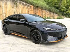 Changan UNI-V 1.5T Premium Version - фото 2
