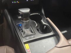 Lexus ES 2022 200 Deluxe Edition - фото 17