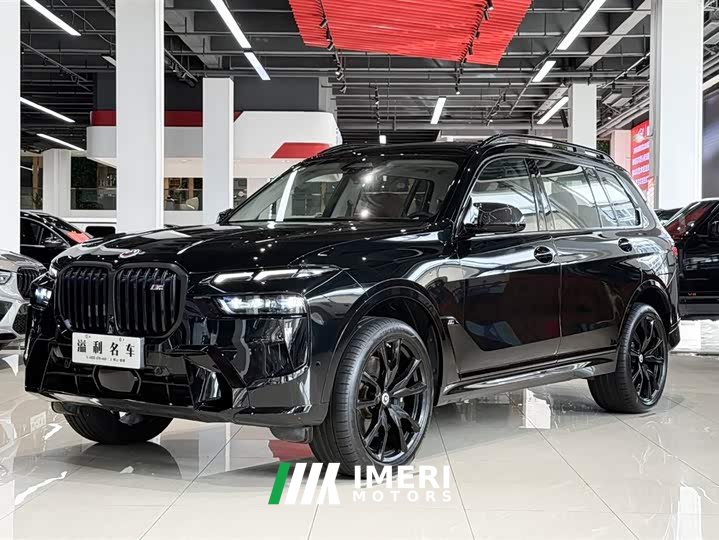BMW X7 M60i xDrive M60i - автомобиль из Китая