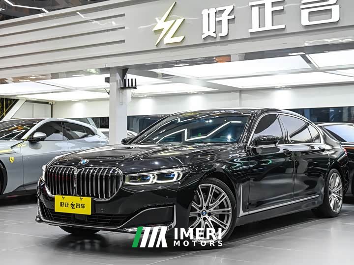 BMW 7 Series 2021 740Li xDrive Executive Luxury Line - автомобиль из Китая