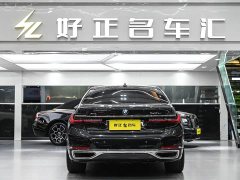 BMW 7 Series 2021 740Li xDrive Executive Luxury Line - фото 7