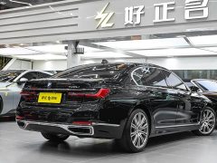 BMW 7 Series 2021 740Li xDrive Executive Luxury Line - фото 8