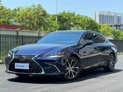 Lexus ES 300h Edition - фото 1