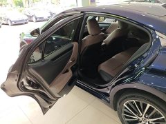 Lexus ES 300h Edition - фото 3
