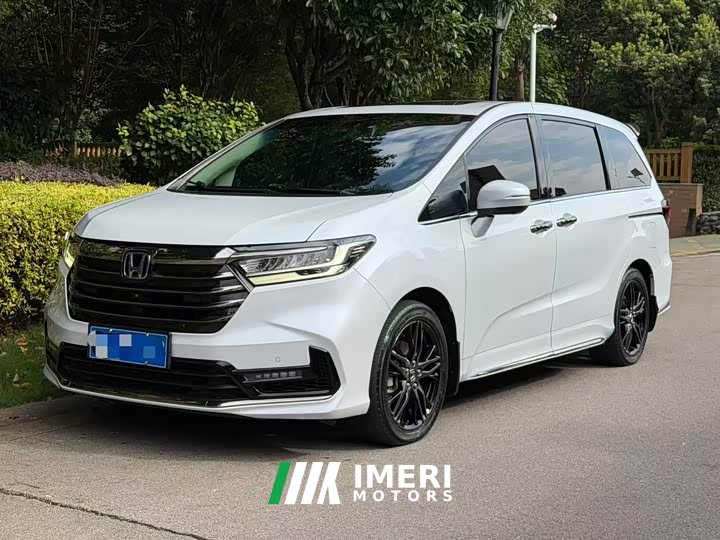 Volkswagen 2.0L e:HEV Edition - автомобиль из Китая