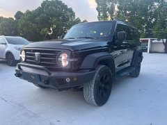 Tank 300 2.0T - фото 1