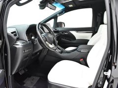 Lexus LM LM300h 2.5L Edition - фото 5