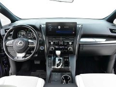 Lexus LM LM300h 2.5L Edition - фото 8