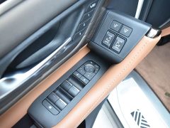Land Rover 2.5L Edition - фото 13