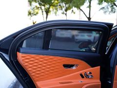 Volkswagen 4.0T V8 Mulliner - фото 19