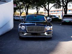 Volkswagen 4.0T V8 Mulliner - фото 3