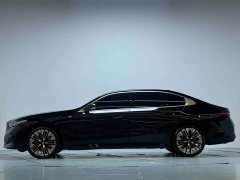 BMW 5 530Li Deluxe Version M - фото 15