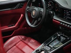 Porsche 911 Targa 4 3.0T - фото 7