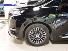Denza D9 EV 600 AWD Version - фото 3