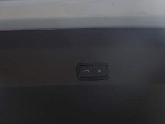 Li Auto MEGA Ultra - фото 15