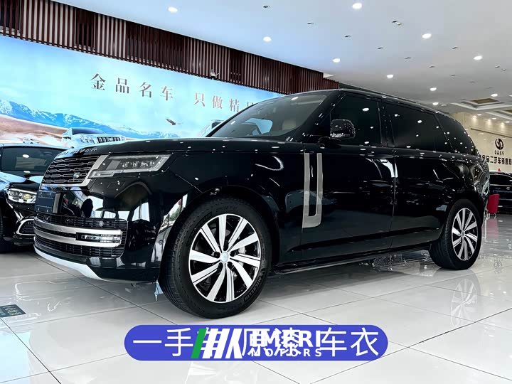 Land Rover Range Rover 3.0 L6 400PS Extended Edition, seven seats - автомобиль из Китая