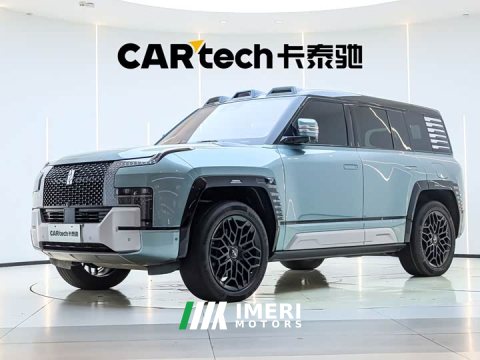 2024 Yangwang U8 Luxury Edition - автомобиль из Китая