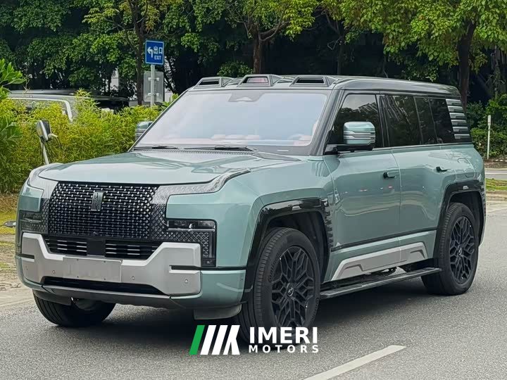 Yangwang U8 Luxury Edition