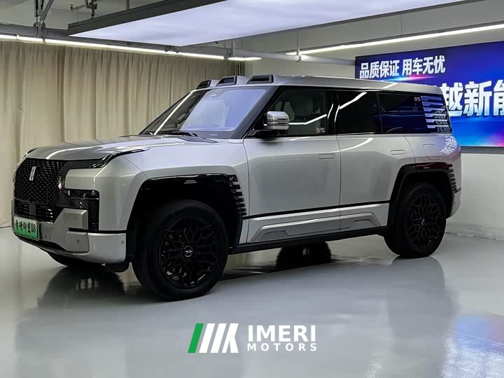 Yangwang U8 Luxury Edition - автомобиль из Китая