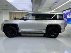 Yangwang U8 Luxury Edition - фото 10