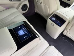 Yangwang U7 PHEV Luxury Edition - фото 15