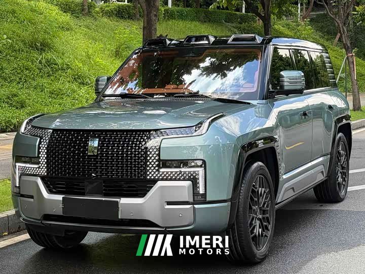 Yangwang U8 Luxury Edition - автомобиль из Китая