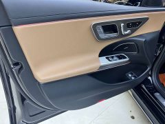 Mercedes-Benz E 350 e L - фото 9