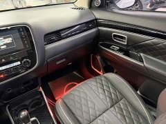 Mercedes-Benz 2.0L 2WD Edition 5 - фото 11