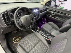Mercedes-Benz 2.0L 2WD Edition 5 - фото 14