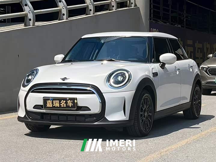 BMW MINI 1.5T ONE Edition - автомобиль из Китая