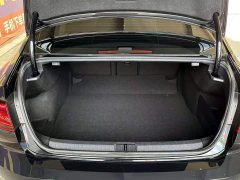 Volkswagen 200Anniversary Edition 330TSI DSG Version - фото 7