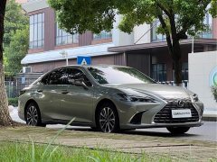 Lexus ES 300h Edition - фото 2