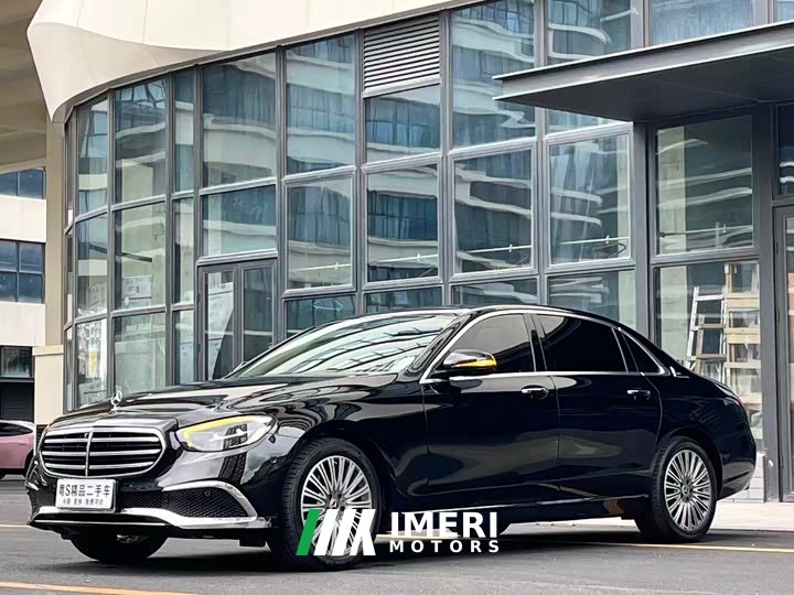 Mercedes-Benz E 300 L Luxury Version