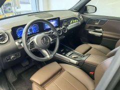 Mercedes-Benz EQB 260 - фото 12