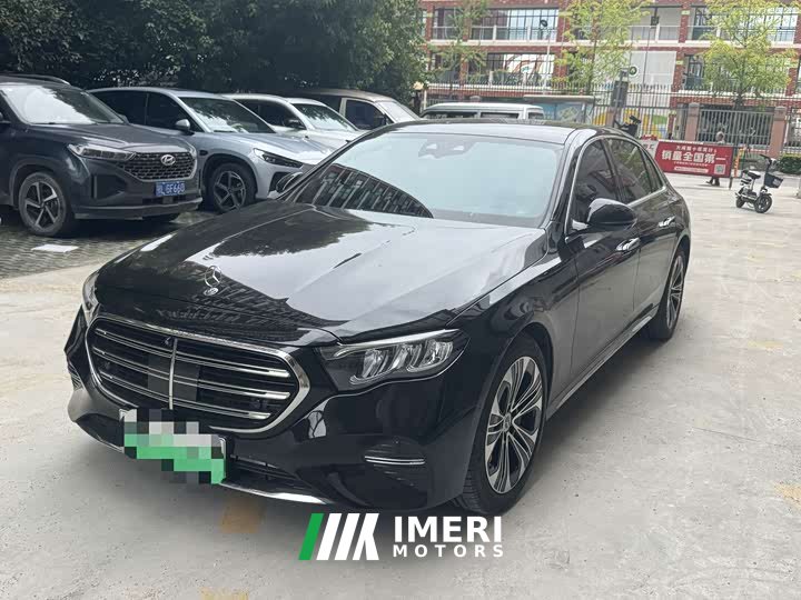 Mercedes-Benz E 350 e L - автомобиль из Китая