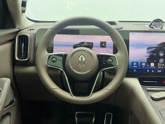 AITO M8 EV Max Long Range Edition (192) - фото 5