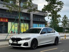 BMW 3 Series 325Li M Sports Night Package - фото 1