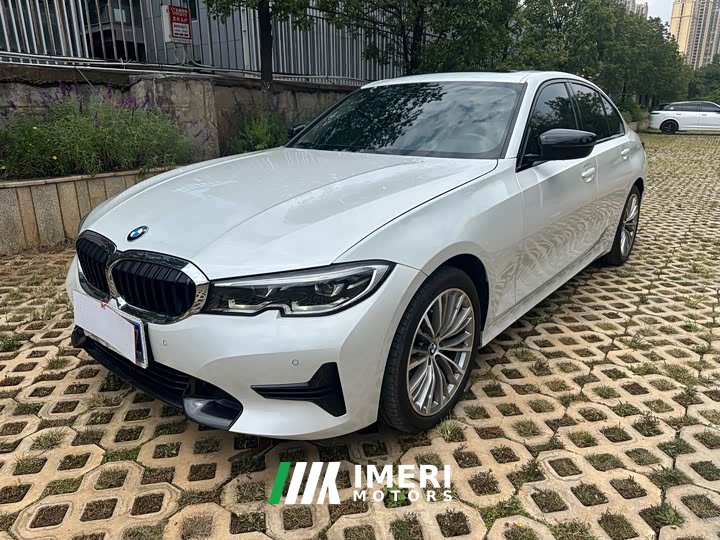BMW 3 320i - автомобиль из Китая