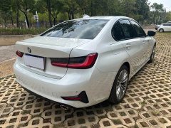 BMW 3 320i - фото 6