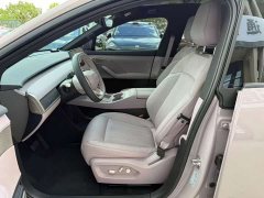 BMW L60 60kWh Edition - фото 5