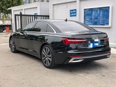 Audi A6L 55 TFSI quattro Deluxe Version - фото 2