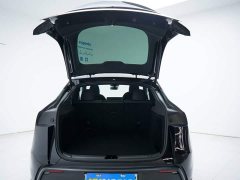 Tesla Model Y Edition - фото 10