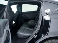 Tesla Model Y Edition - фото 6