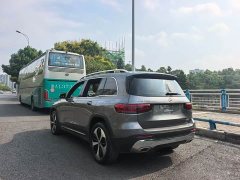 Mercedes-Benz GLB 200 Fashion Version - фото 7