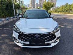 Mercedes-Benz EcoBoost 180 Version - фото 2