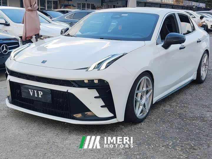 Lynk & Co 03 1.5TD DCTPro