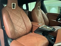 BMW iX 2022 xDrive50 - фото 11